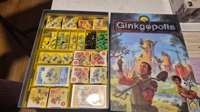 Ginkgopolis (2012)